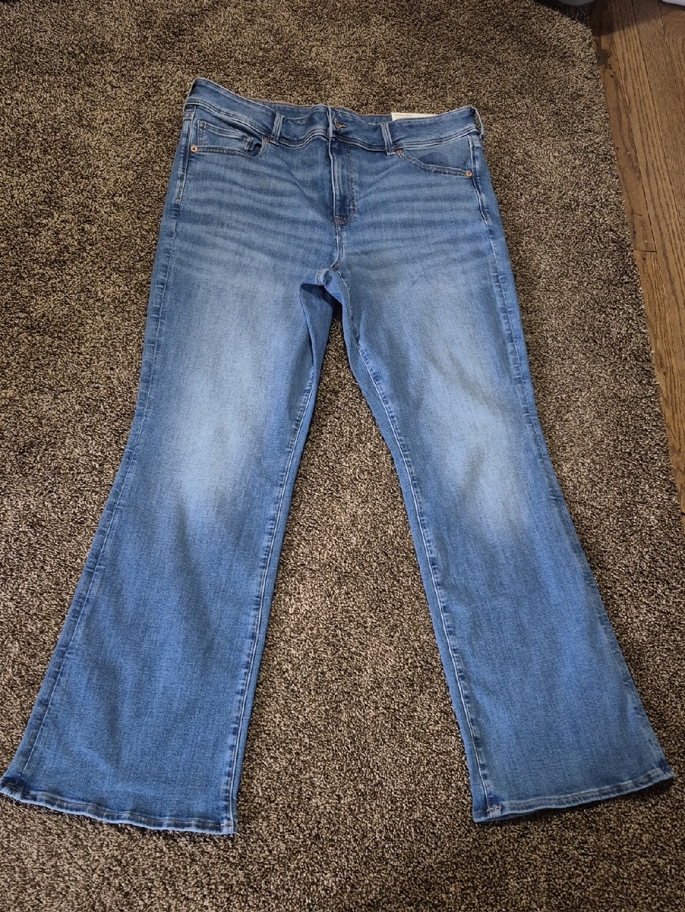 NWT American Eagle Kick Boot Women's Plus Jeans Size 18 Regular